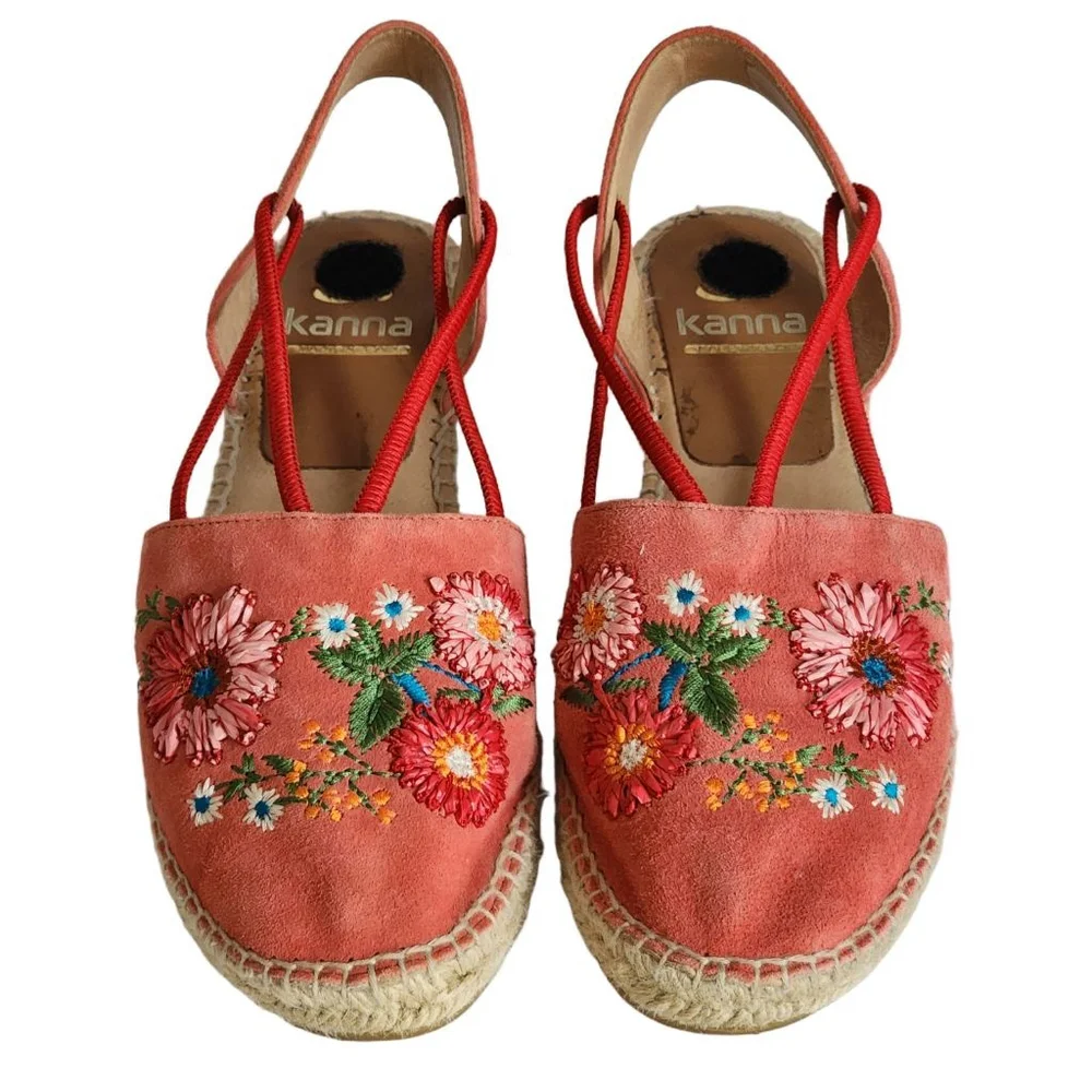 KANNA Coral Red Floral Embroidered Espadrilles Size 39 8.5